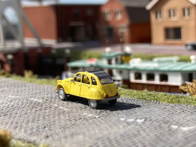 Kleine afbeelding van RAILNSCALE N5382Y