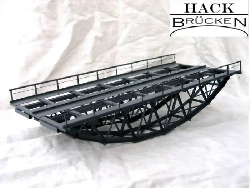 Hack-Brücken 33100