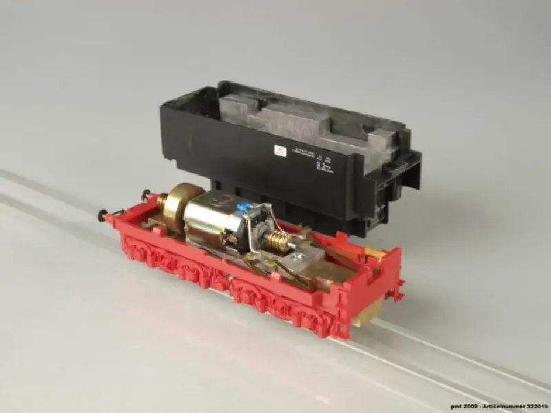 PMT 32201